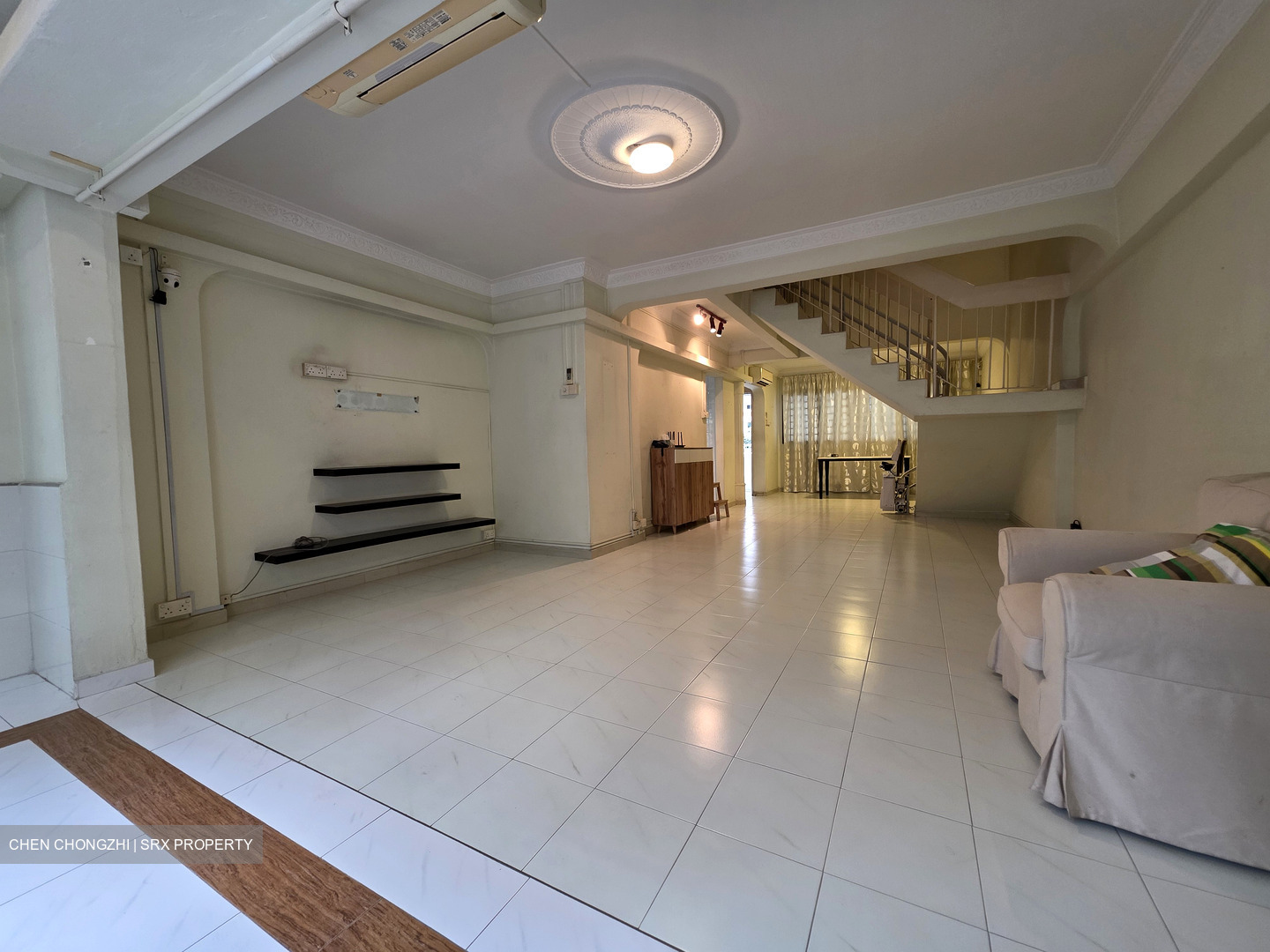 Blk 405 Hong Kah Court (Jurong West), HDB Executive #633325861